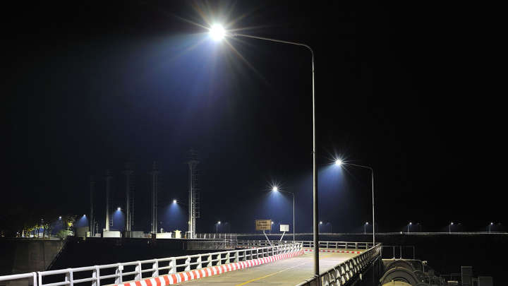 srinakarin dam